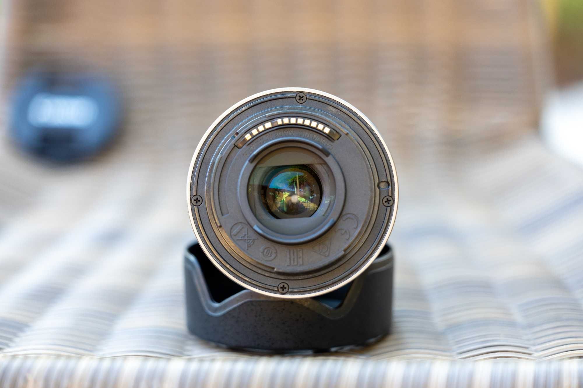 Обектив Canon RF-S 18-150mm IS STM