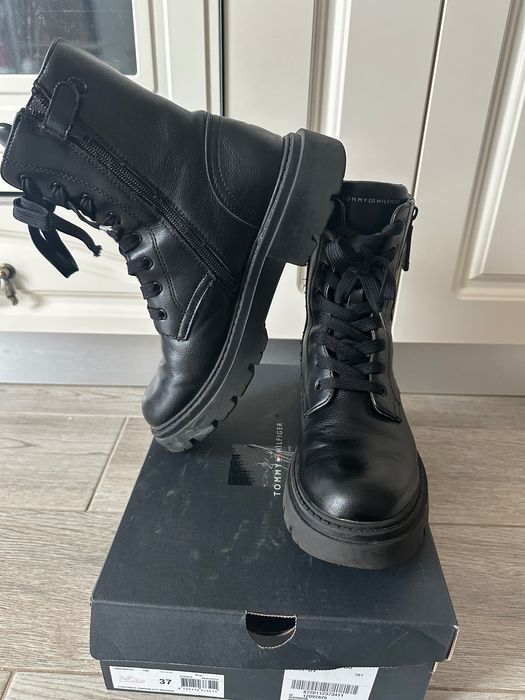 Bocanci Tommy Hilfinger