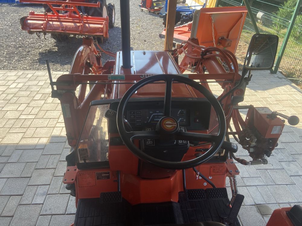 Tractor agricol japonez Hinomoto N209, 4x4, 20 cp + freza
