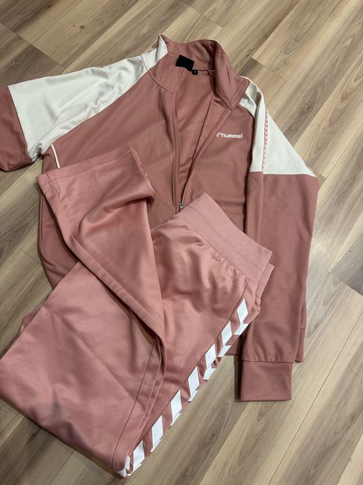 Спортен екип хумел, без забележки