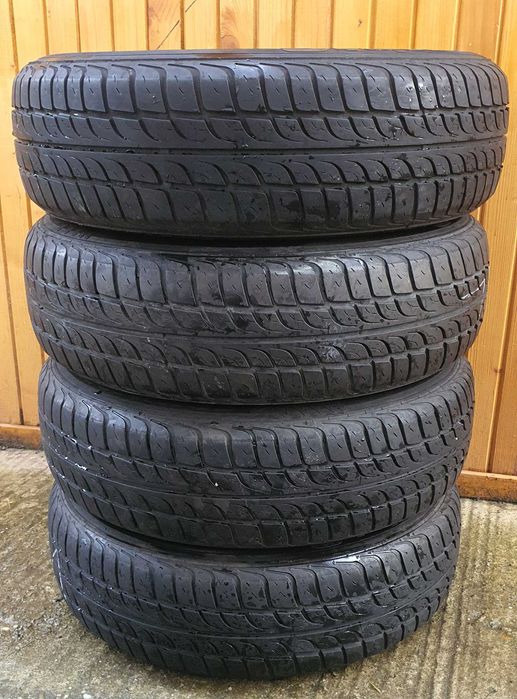 4 Roti cu jante tabla 5.5 jx14 et35 ,  4x95 si anvelope 165 70 R14 ,