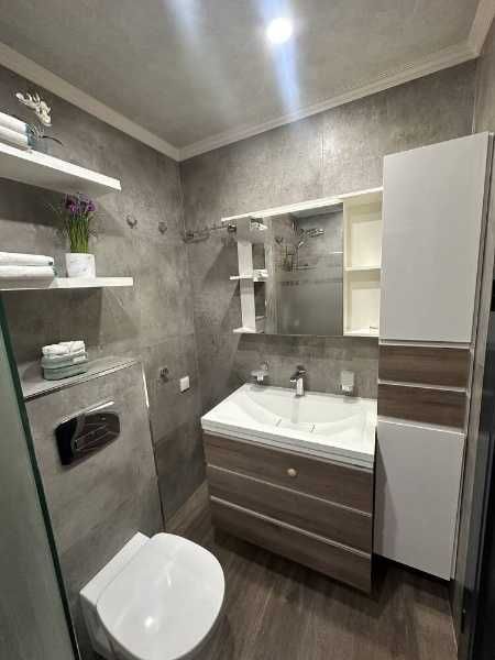 Продава се Двустаен апартамент в Пловдив, Младежки Хълм - 70 кв.м за 1152 €/кв.м - Снимка #3