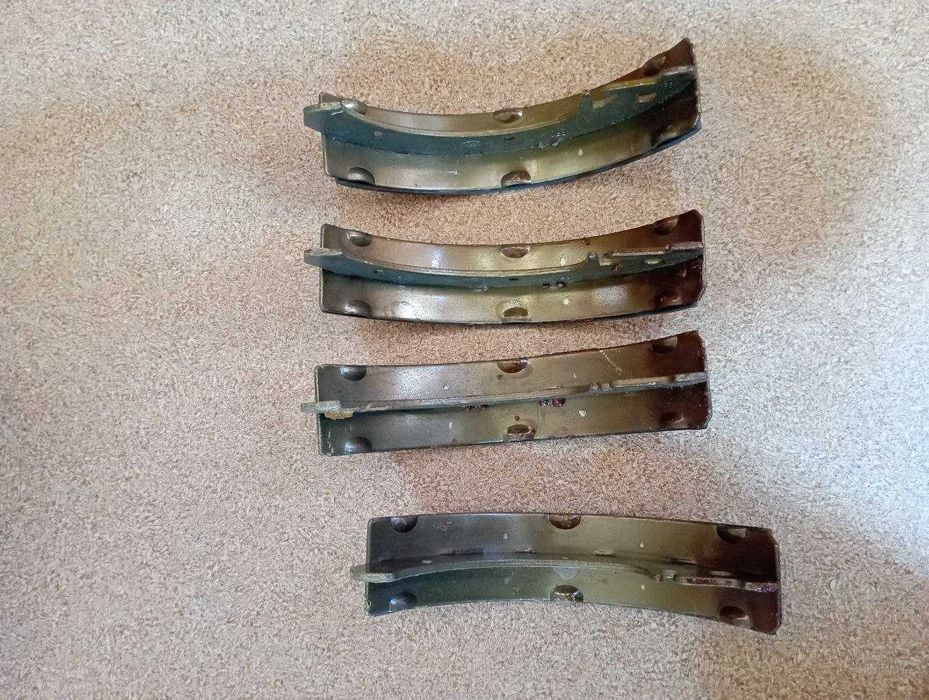 задние тормозные колодки для Ваз