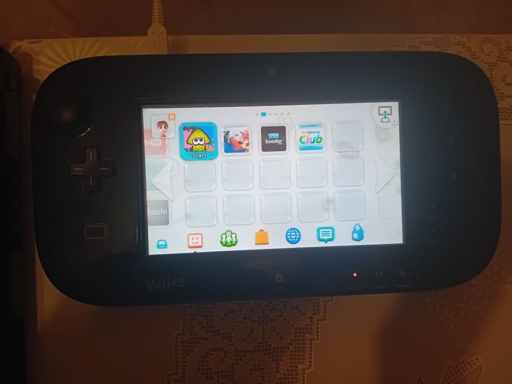 Wii u с игри и контролер