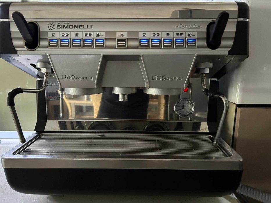 Espressor cafea Nuova Simonelli Appia II 2GR