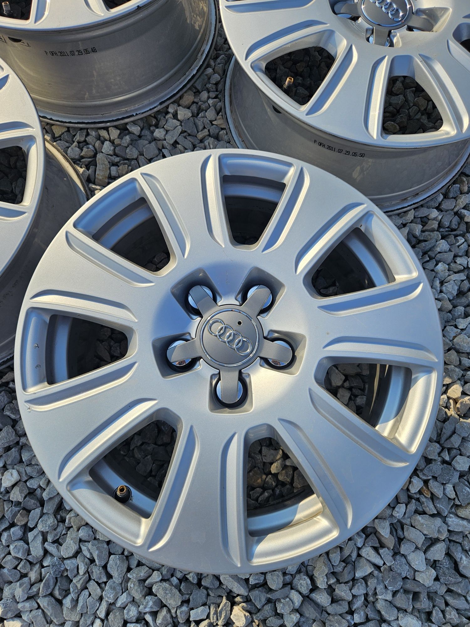 5х112.16.цол. 6.5.ж..ет.33  оргинални  AUDI