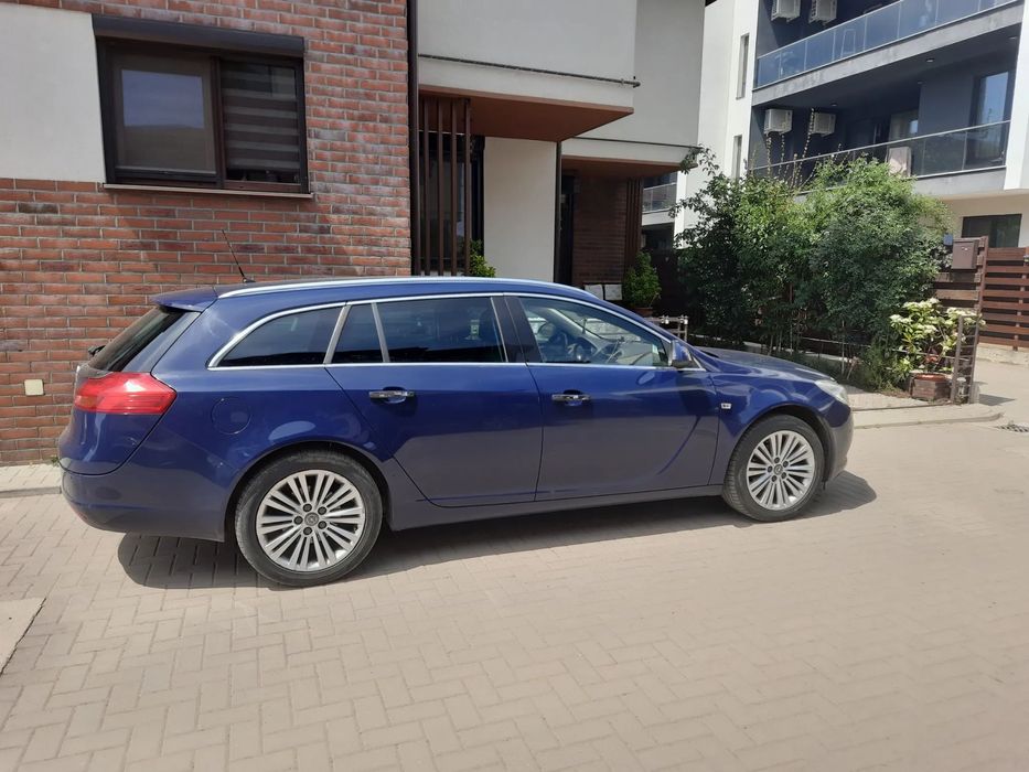 Opel Insignia Vand Opel Insignia Tourer, cu istoric de service complet din 2020