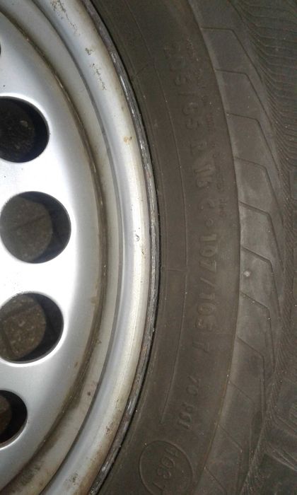 Гуми и джанти 6 броя