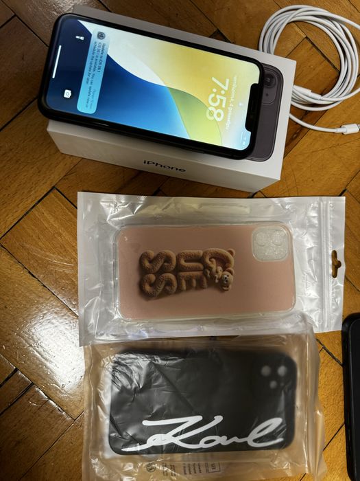 Iphone 11, Black, 128gb, 86%