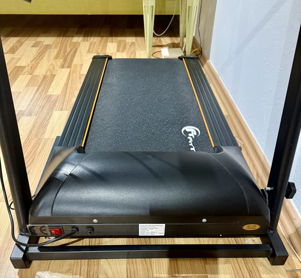 Banda de alergat FitTronic D30