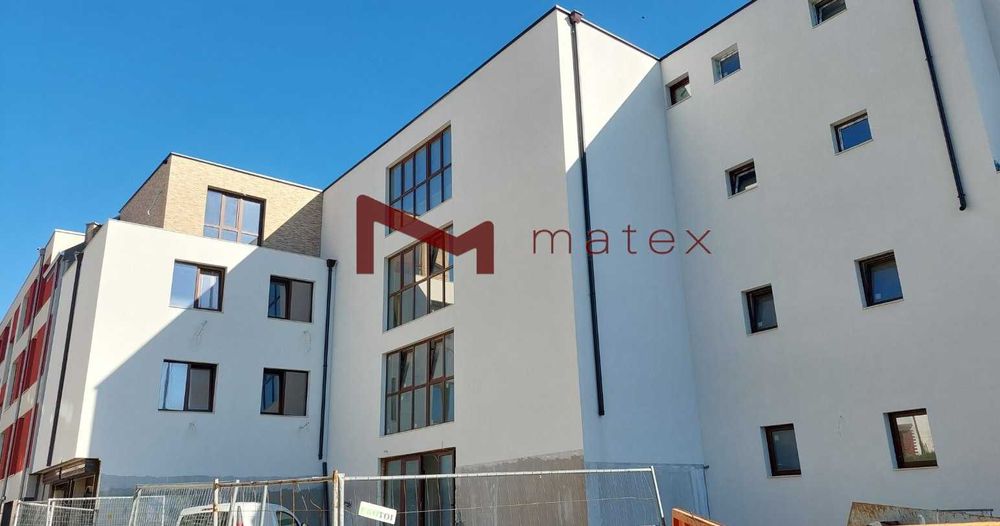 Продава се Двустаен апартамент в Варна, Виница - 72 кв.м за 1389 €/кв.м - Снимка #2