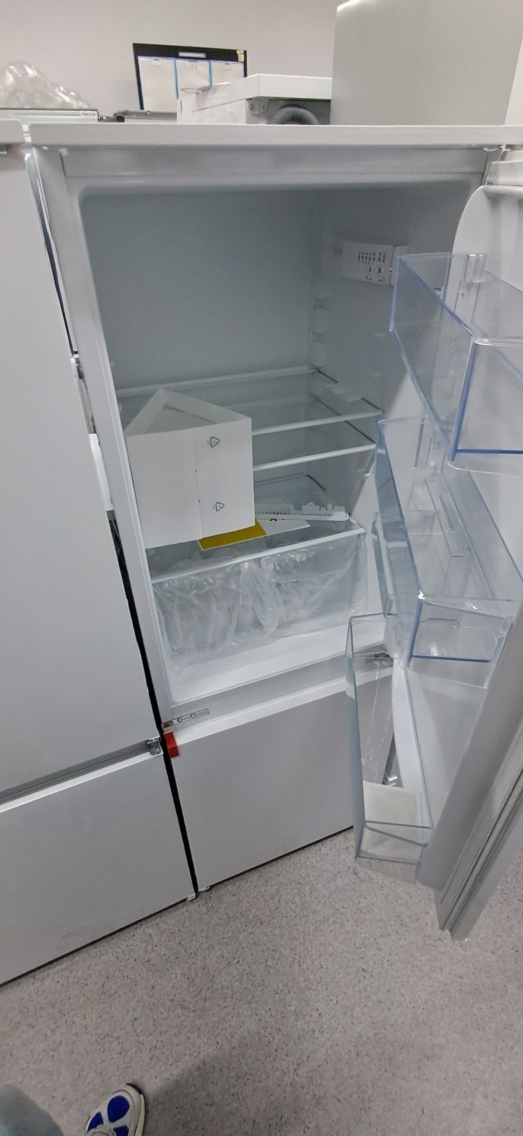 Frigidere incorporabile AEG Electrolux import GERMANIA Garanție