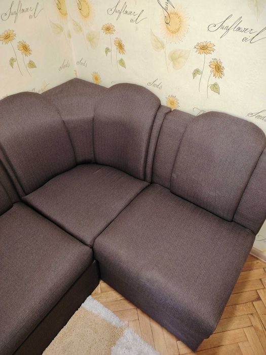 Продавам ъглово канапе
