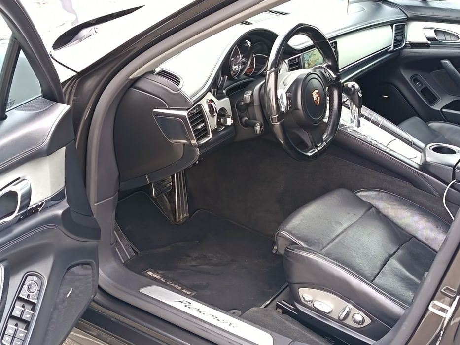 Porsche Panamera facelift 300 cp diesel  2015  variante la alt preț