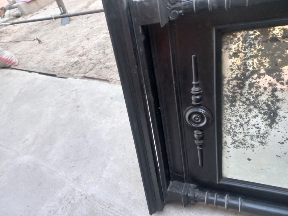 Старинное зеркало