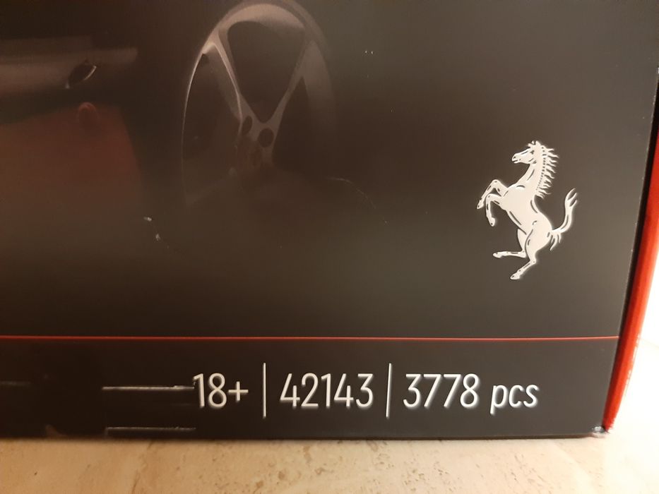 Оригинално! Неразопаковано Лего technics Ферари