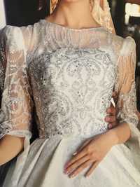 Цена 80.000 .Продам свадебное платье , специальный пошив с Ташкента
