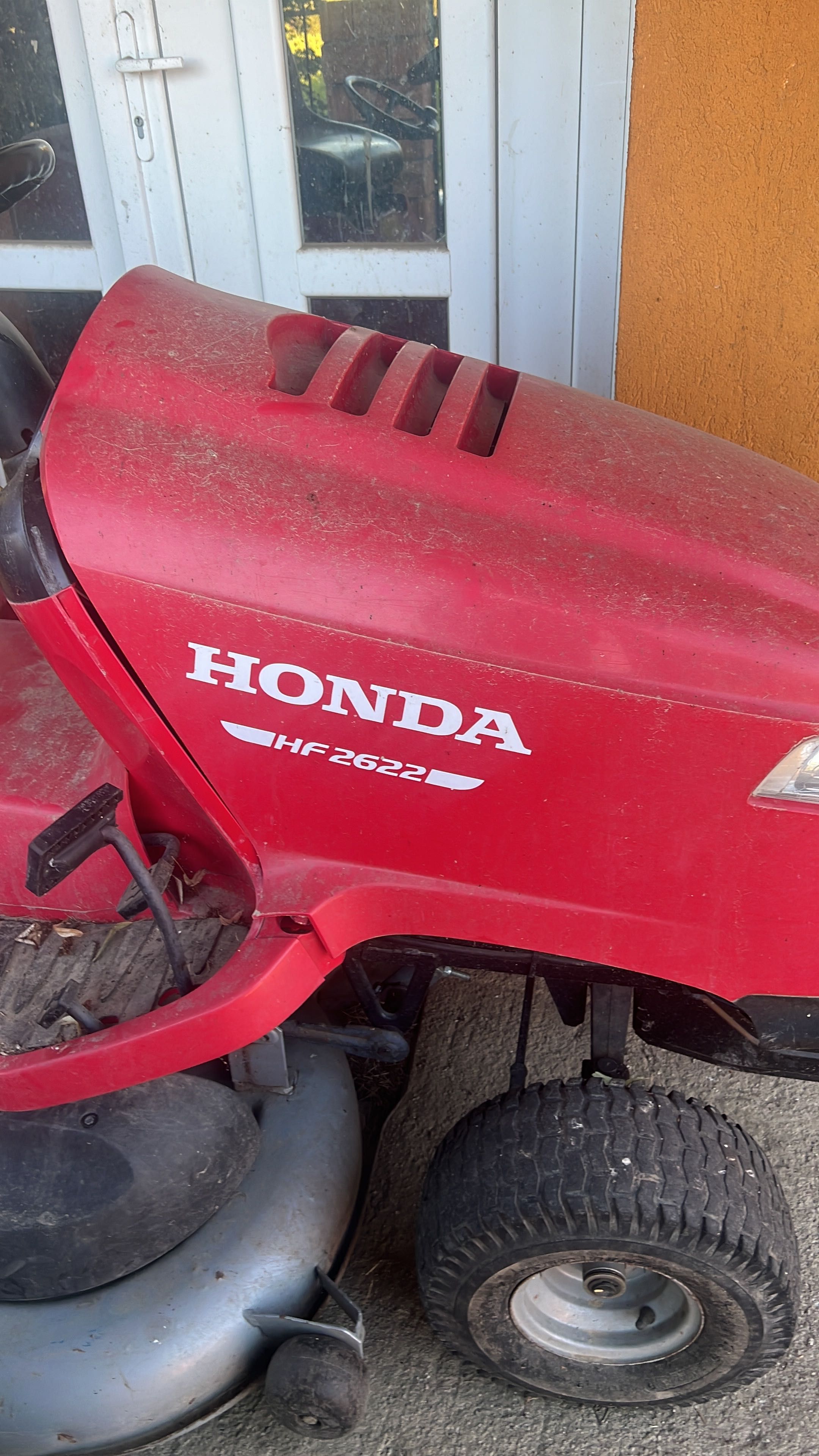 Tractor de tuns gazon HONDA HF 2622