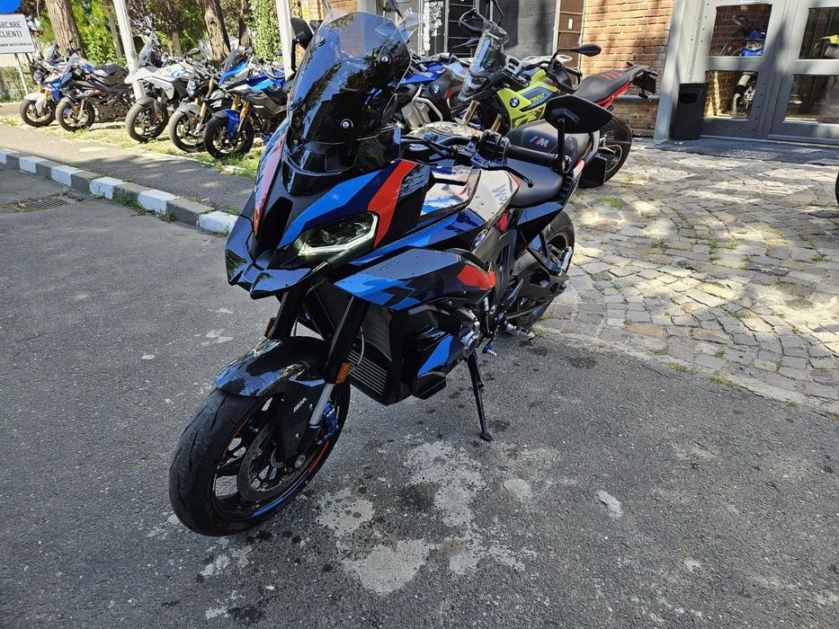 BMW M 1000XR BMW M 1000 XR