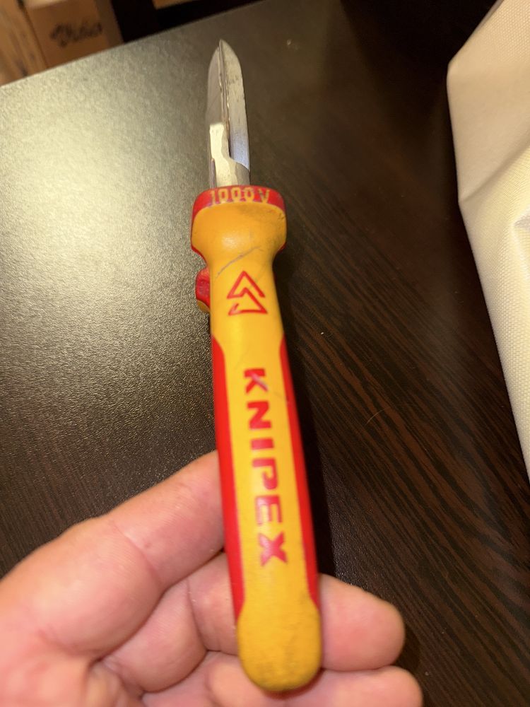 Клещи за рязане на кабел Knipex