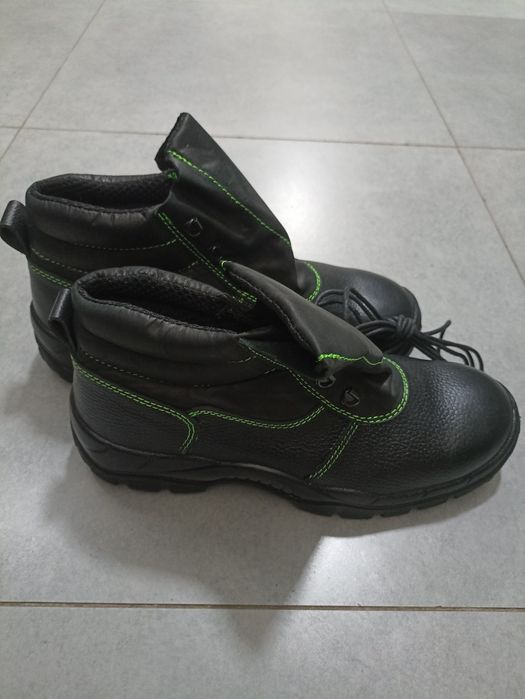 Спец обувь новый