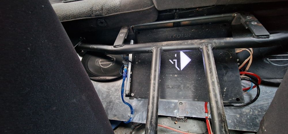 Opel Frontera 2.2i(Isuzu)