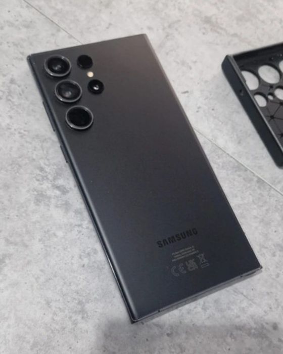 Samsung S23 Ultra 12 GB RAM 512 GB Black