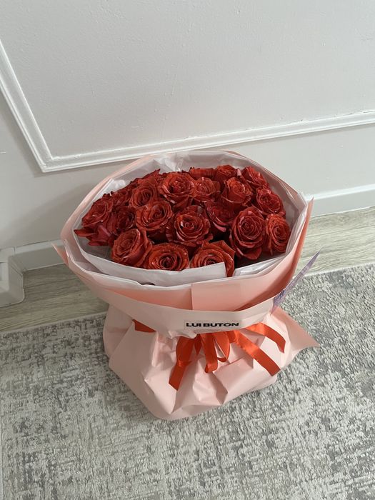 Продам цветы 26 штук новые