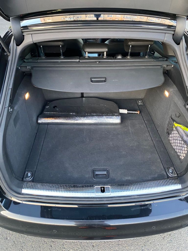 Vând Audi A4 B 8 S-line