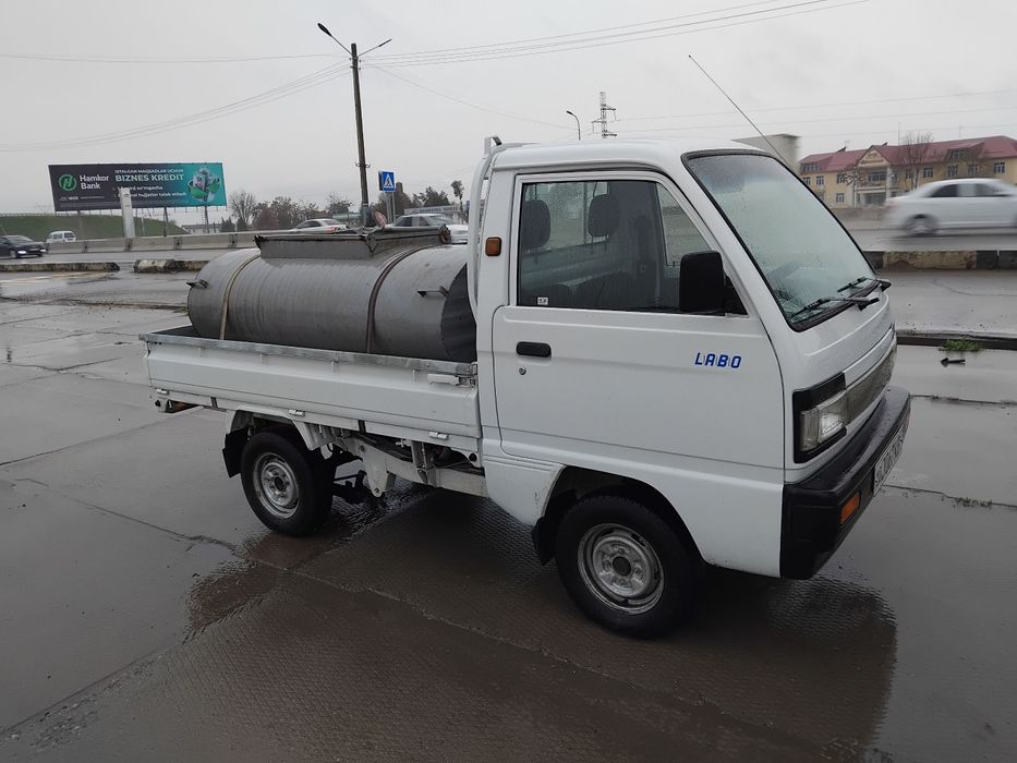 Labo xizmati yuk tashish Baliq tashish uchun Labo