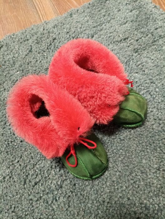 Papuci de casa îmblăniți, piele întoarsă 2 ani