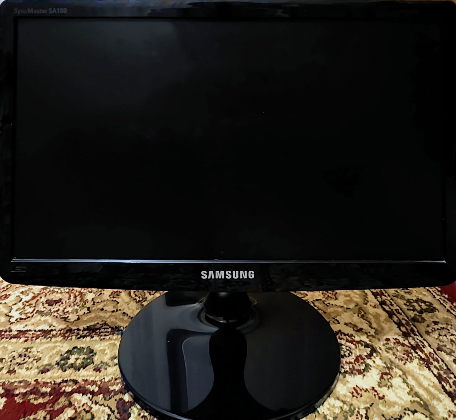 Монитор Samsung 18.5"