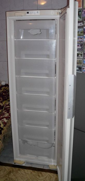vand Congelator Gorenje