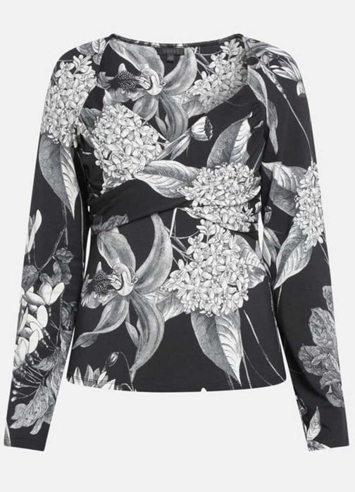 Нова блуза Guess размер M с етикет