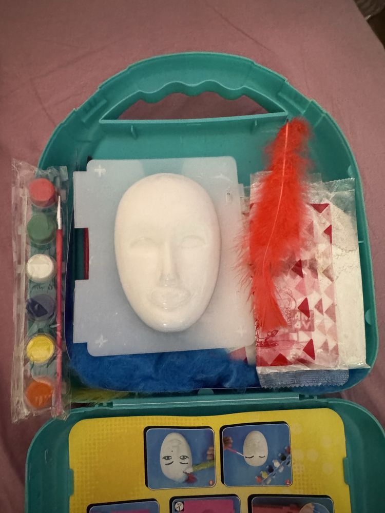 Детска игра.