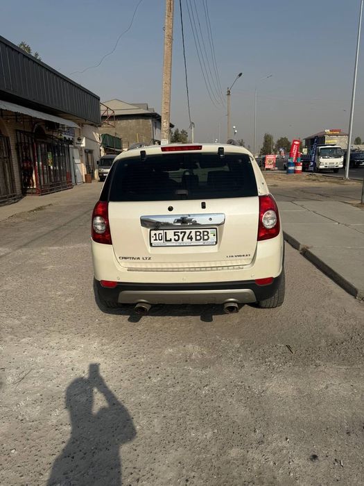 Chevrolet captiva 1