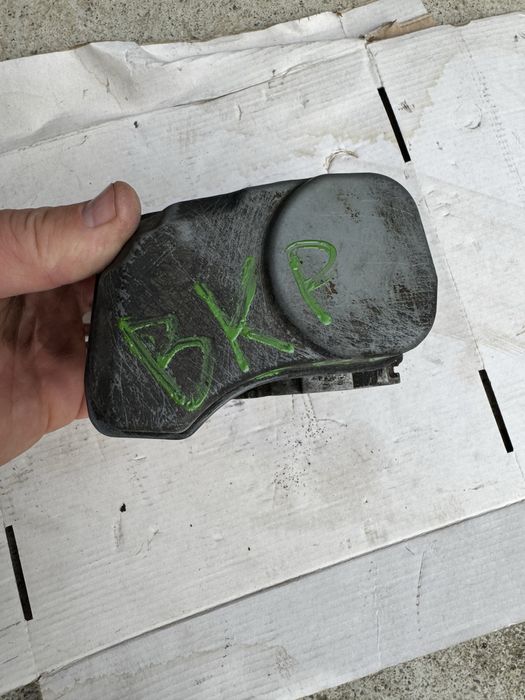 Clapeta acceleratie pt 2.0 vw  bkp bkd passat golf touran sharan etc