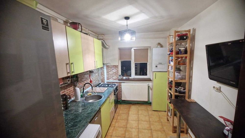 Apartament 3 camere in zona Lacul Tei langa parc ideal pentru familie