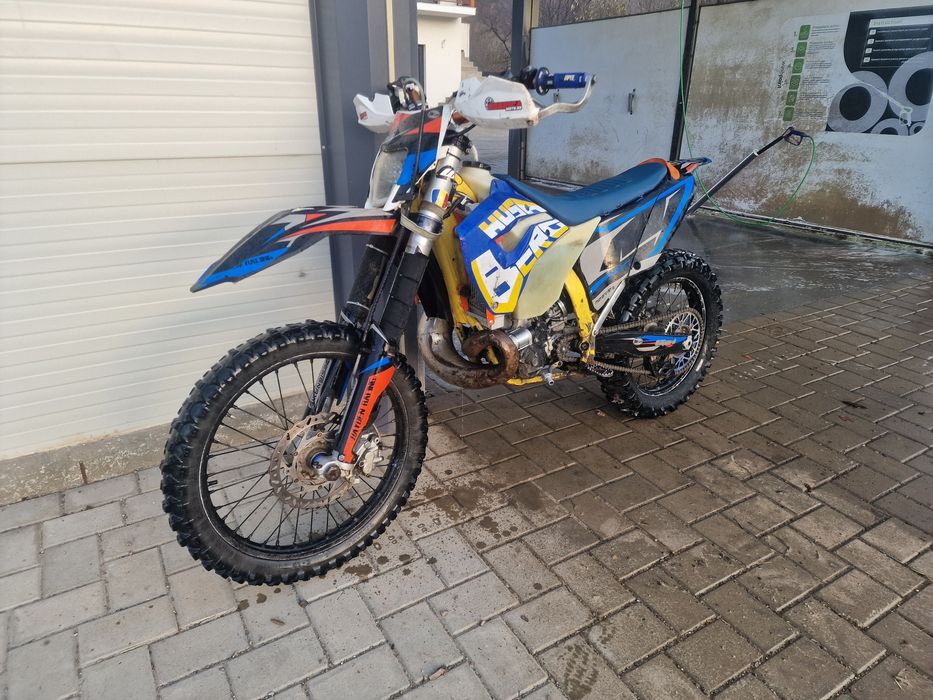 Vând/schimb  cu auto/moto/atv husaberg(ktm) 300 2t cu acte pentru înma