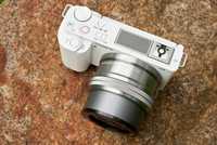 Продам Камеру Sony ZV - e10