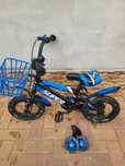 Bicicleta albastra
