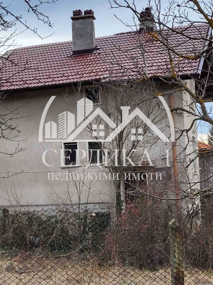 Къща в София, област-с.Саранци