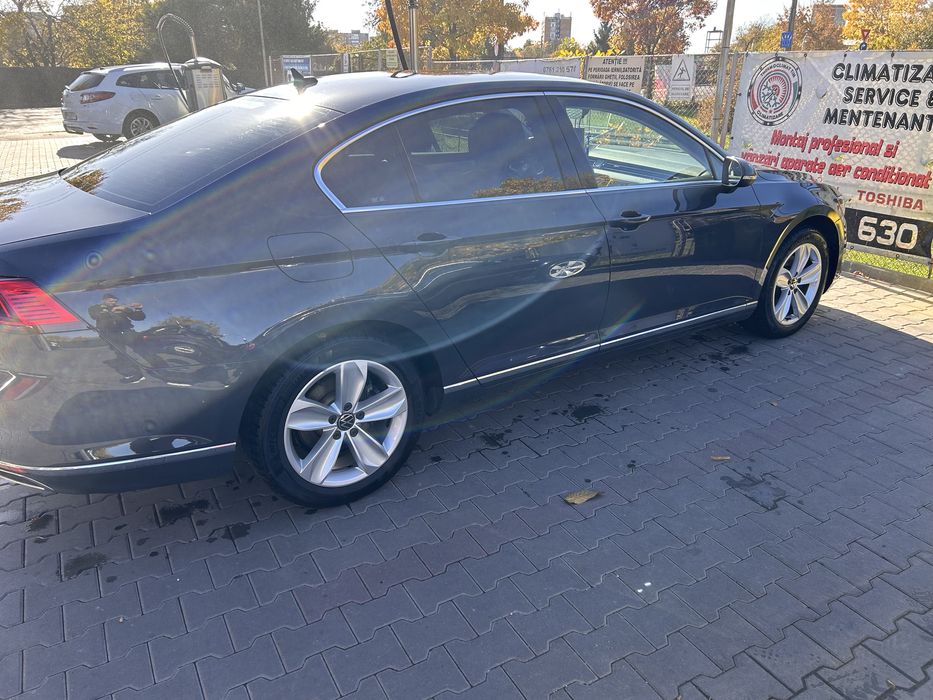 Vand jante 17 originale vw cu anvelope