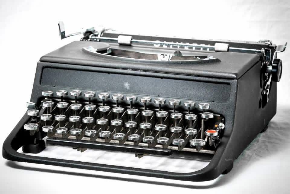 Masini de scris 1898 - 1975