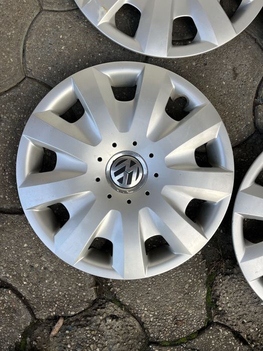Capace roti jante tabla originale VW pe 15 inci!