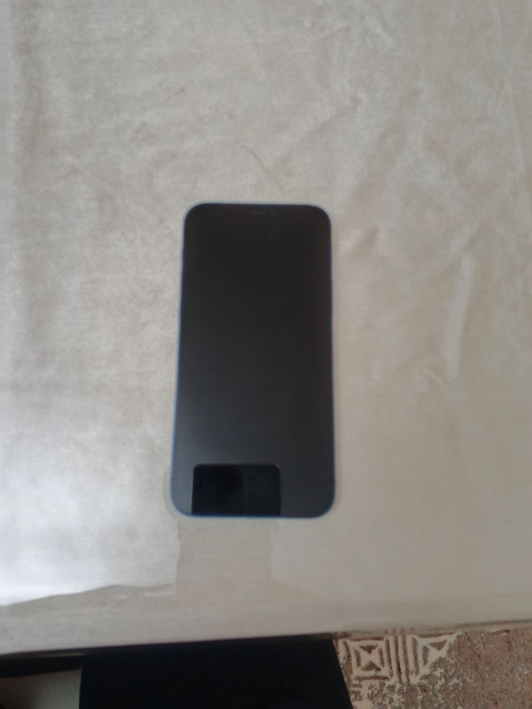 Продаю iPhone 12, 64GB, синий цвет