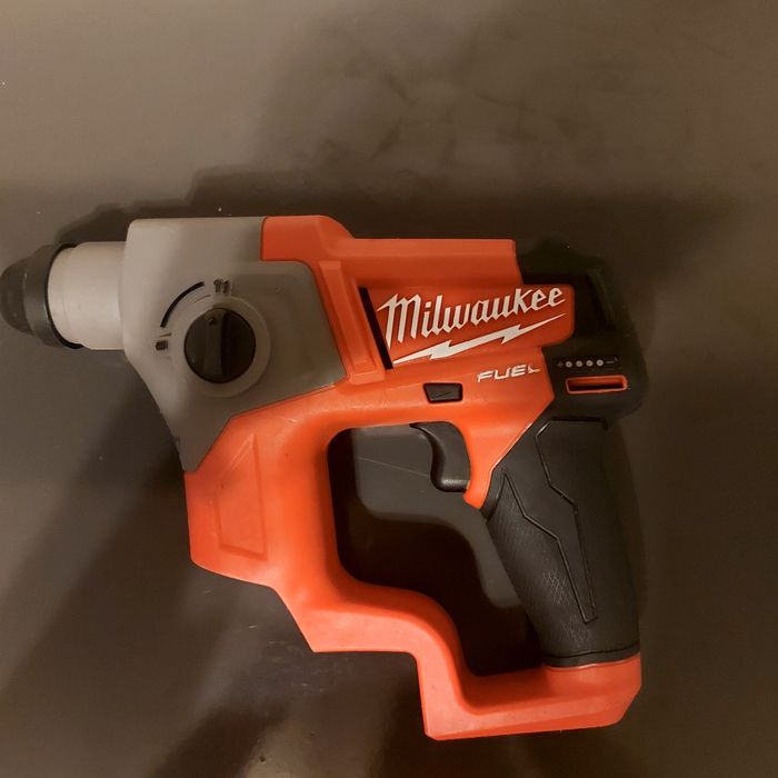 Rotopercutor Milwaukee Brushless 12 V