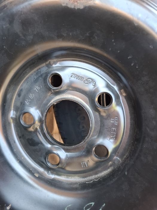 Резервни гуми Патерица