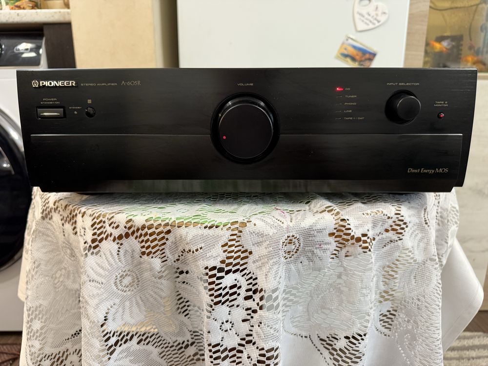 Pioneer A-605 качествен стерео усилвател