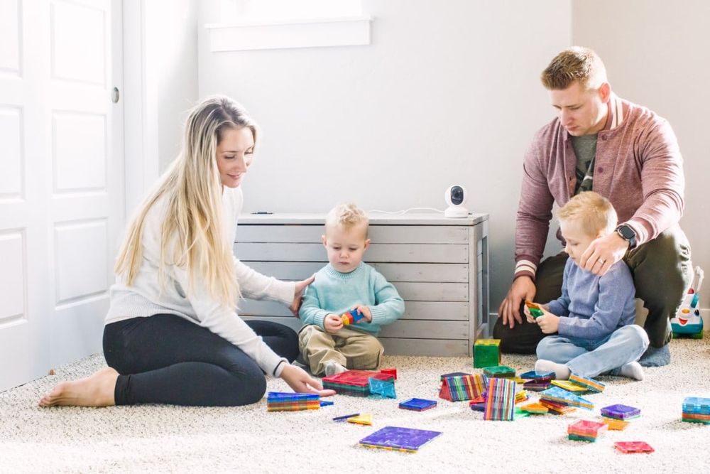 Pachet camera de supraveghere cu Card MicroSD 64 GB, Reolink E1-V2